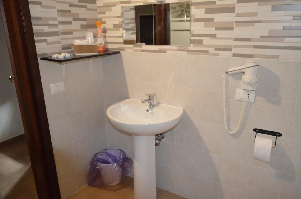 B&B Il Vicoletto L'Aquila Ngoại thất bức ảnh