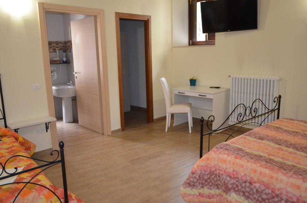 B&B Il Vicoletto L'Aquila Ngoại thất bức ảnh